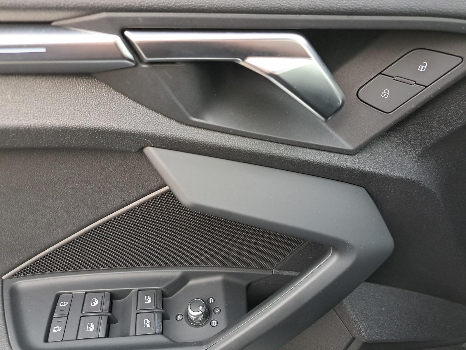 Audi S3 Quattro S-Tronic Sedan