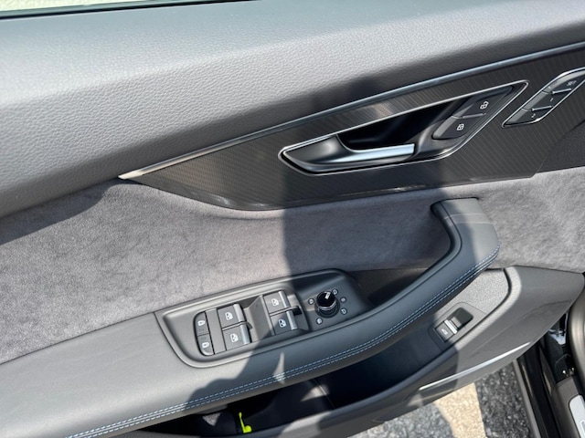 Audi RS Q8 Performance Quattro