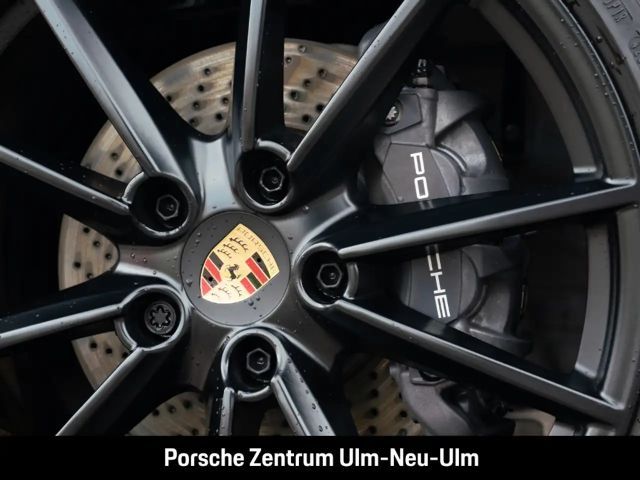 Porsche 992 Carrera Coupé