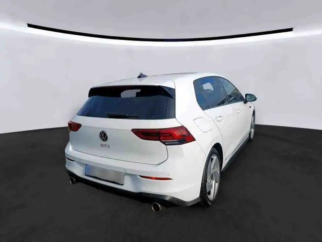 Volkswagen Golf 2.0 TSI DSG GTI