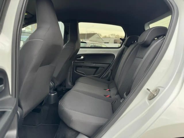 Volkswagen up! 1.0 MPI Active