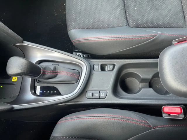 Toyota Yaris Cross GR Hybride