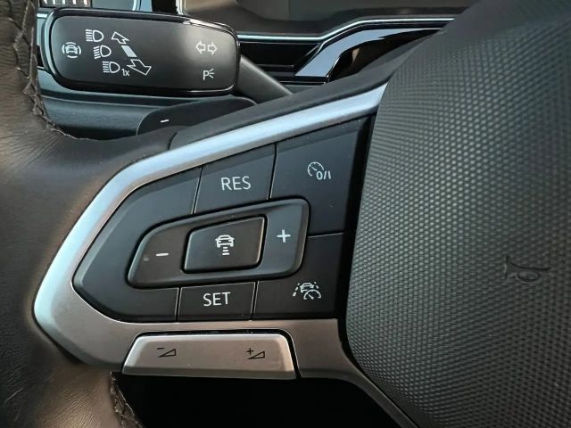 Volkswagen Taigo 1.5 TSI DSG IQ.Drive R-Line