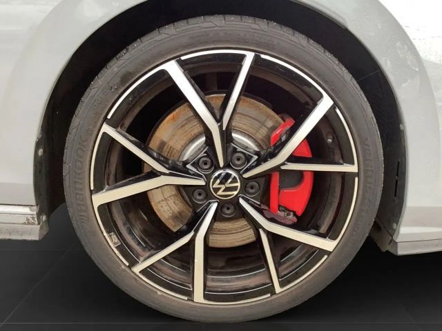 Volkswagen Golf DSG GTI