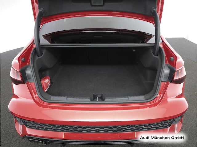 Audi RS3 Quattro S-Tronic Sedan