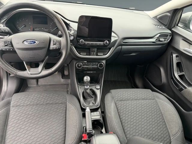 Ford Puma EcoBoost Titanium