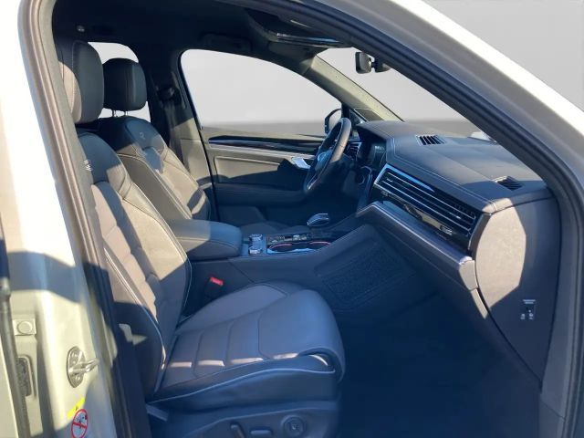 Volkswagen Touareg 3.0 V6 TDI R-Line