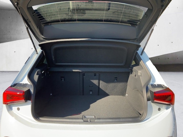 Cupra Born Born Edition Dynamic HdUp*NAV*ACC*SENNHEISER*20"