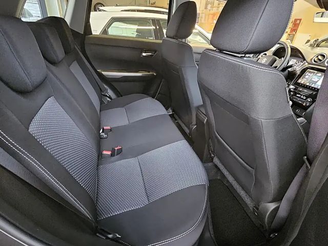 Suzuki Vitara AllGrip Hybrid Shine