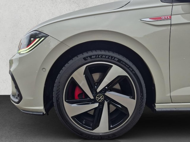 Volkswagen Polo 2.0 TSI DSG GTI