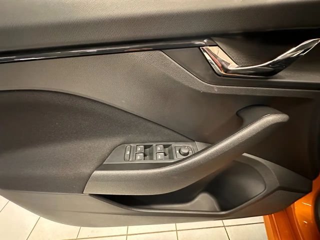 Skoda Kamiq Selection130*Kamera*Sitzheiz*5Jahr 100TKM Garantie