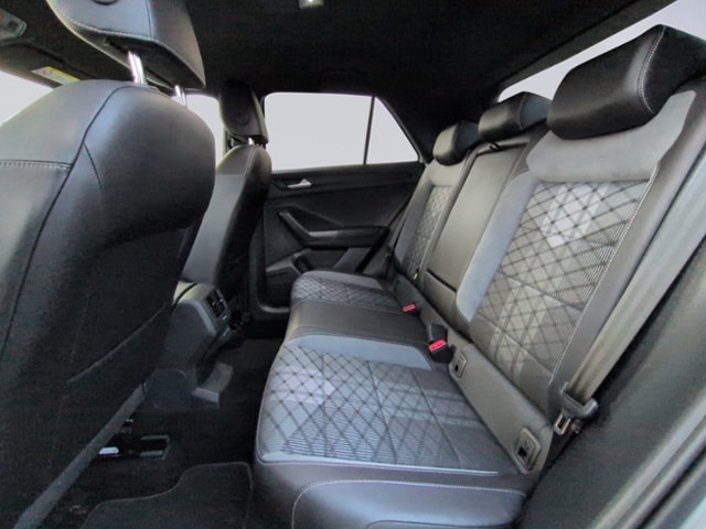 Volkswagen T-Roc 1.5 TSI DSG R-Line