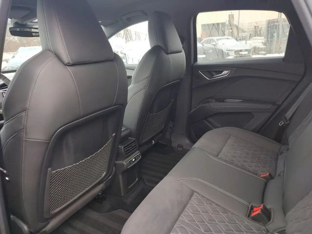 Audi Q4 e-tron 50 Quattro S-Line
