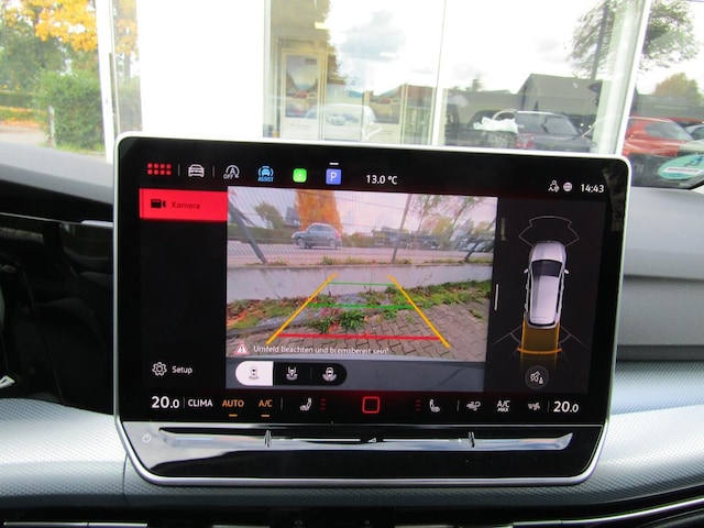 Volkswagen Golf 1.5 eTSI DSG