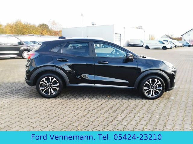 Ford Puma EcoBoost Titanium