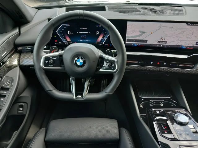 BMW 520 520d M-Sport Touring xDrive