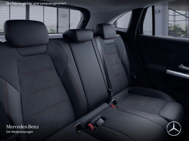 Mercedes-Benz GLA 200 AMG Line