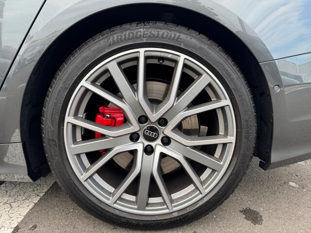 Audi S6 Avant Quattro