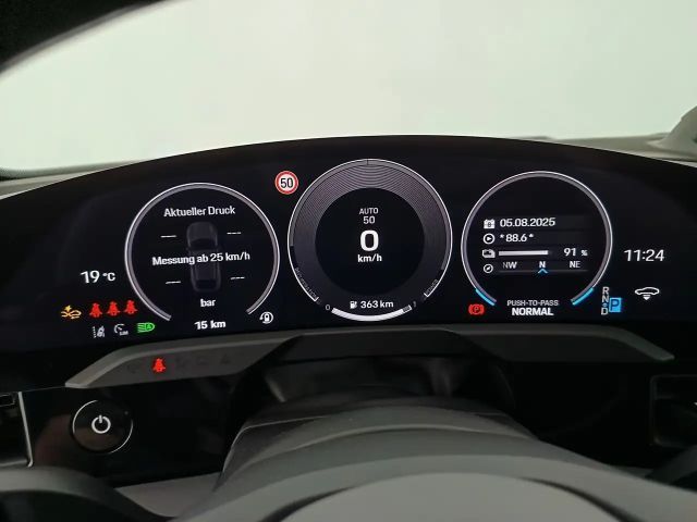 Porsche Taycan 4S Cross Turismo