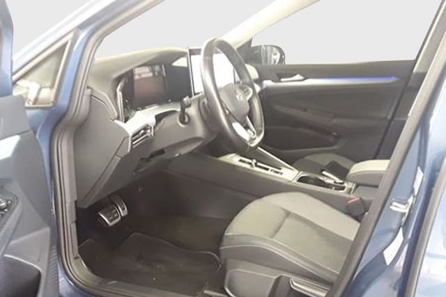 Volkswagen Golf 1.5 eTSI DSG Golf VIII