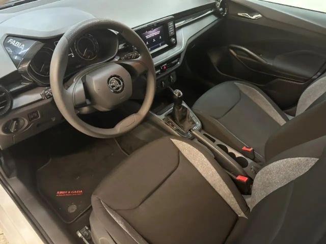 Skoda Fabia Active
