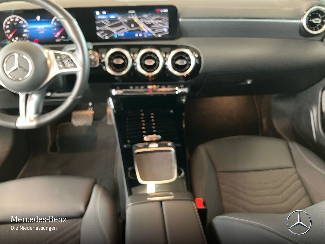 Mercedes-Benz CLA 180 Shooting Brake