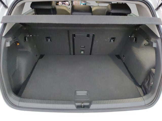 Volkswagen Golf 1.5 eTSI DSG Golf VIII