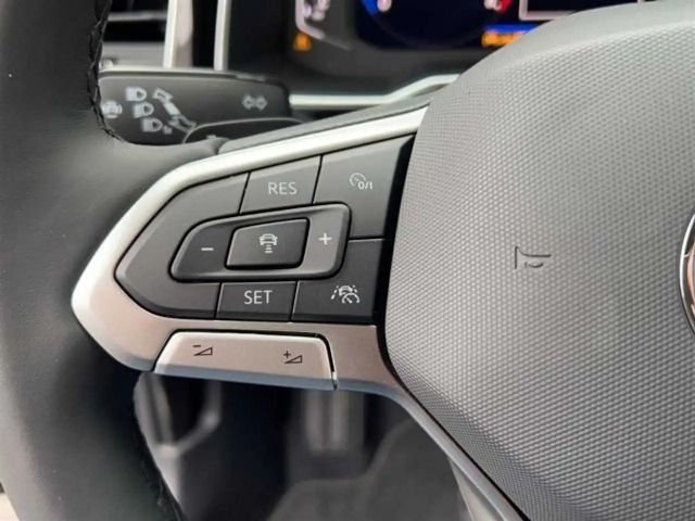 Volkswagen Taigo 1.5 TSI DSG R-Line