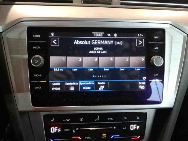 Volkswagen Passat 1.5 TSI Business Variant