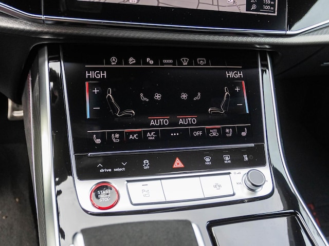 Audi RS Q8 Performance Quattro