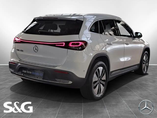 Mercedes-Benz EQA 250