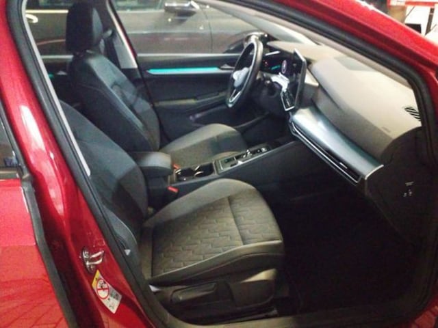 Volkswagen Golf 1.5 eTSI DSG Golf VIII Variant