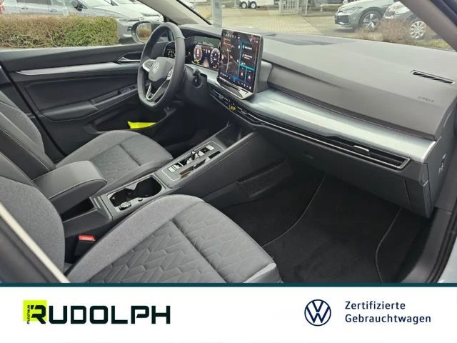 Volkswagen Golf 1.5 eTSI DSG Golf VIII Variant