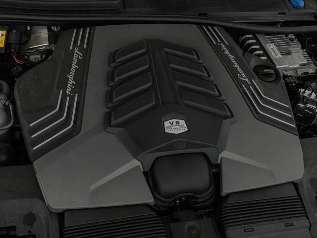 Lamborghini Urus Performante