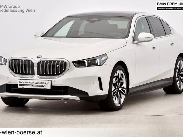 BMW i5 Sedan eDrive40