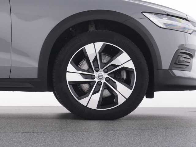 Volvo V60 Cross Country CC