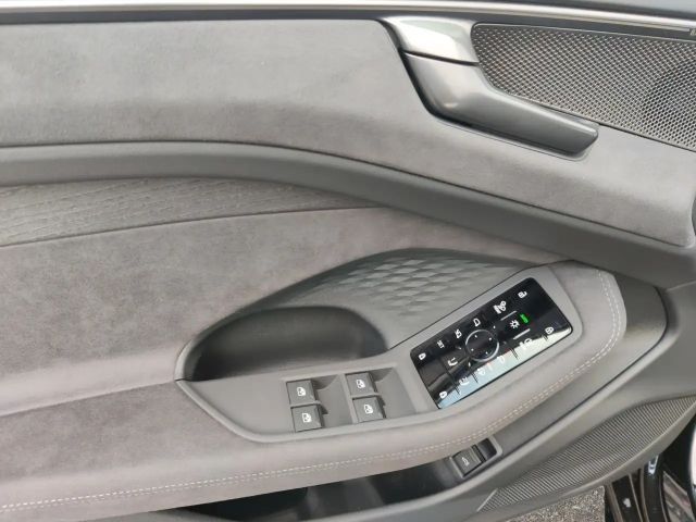 Audi A6 Quattro S-Tronic Sedan