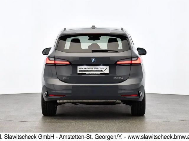 BMW 225 Active Tourer Sedan xDrive