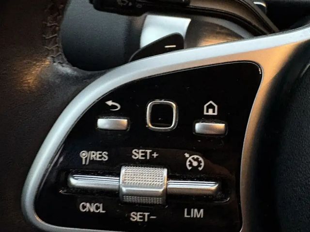 Mercedes-Benz GLB 200 GLB 200 d