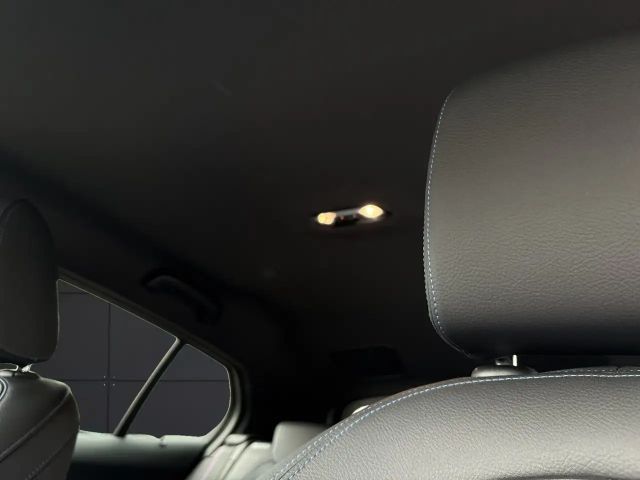 BMW 135 Sedan xDrive