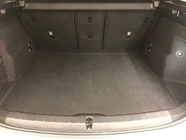 BMW 218 218i Active Tourer Sedan