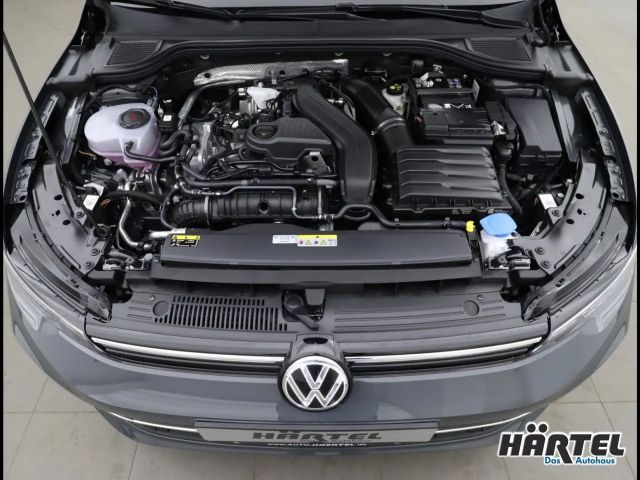 Volkswagen Golf 1.5 eTSI DSG Style Variant