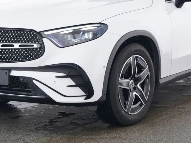 Mercedes-Benz GLC 300 4MATIC AMG Line