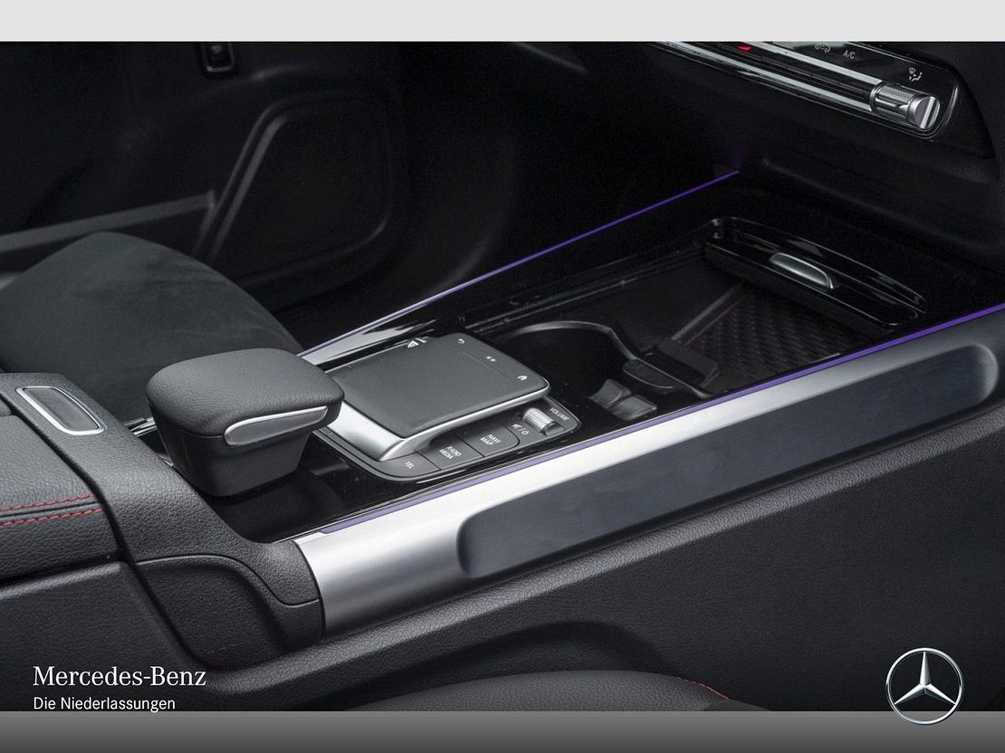 Mercedes-Benz GLB 200 GLB 200