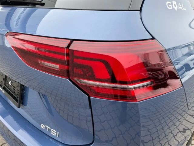Volkswagen Golf 1.5 eTSI DSG Golf VIII Variant