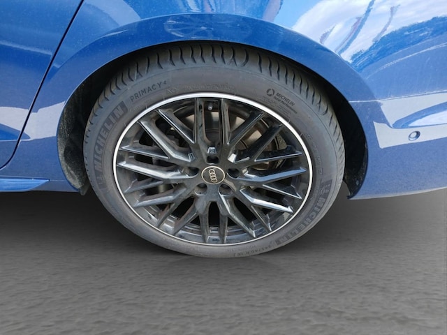 Audi A4 35 TDI Avant S-Line S-Tronic