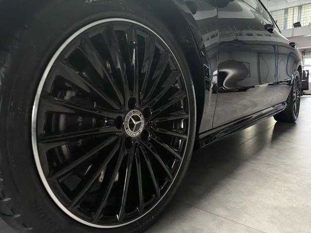 Mercedes-Benz CLA 250 4MATIC AMG Line Premium