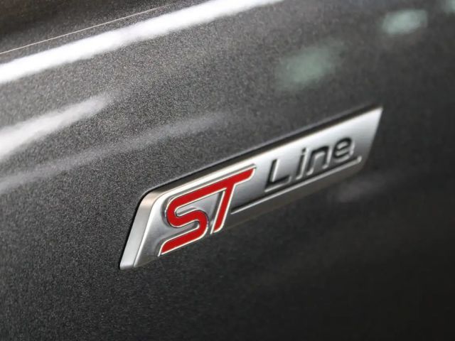 Ford Focus ST Line Wagon