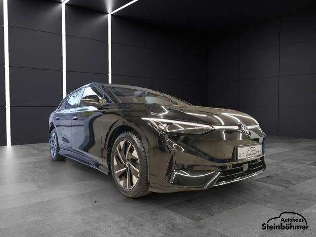 Volkswagen ID.7 IQ.Drive Pro Tourer