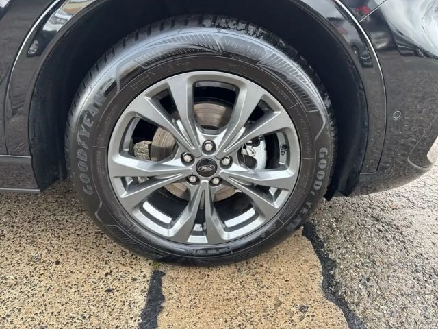 Ford Kuga EcoBoost ST Line